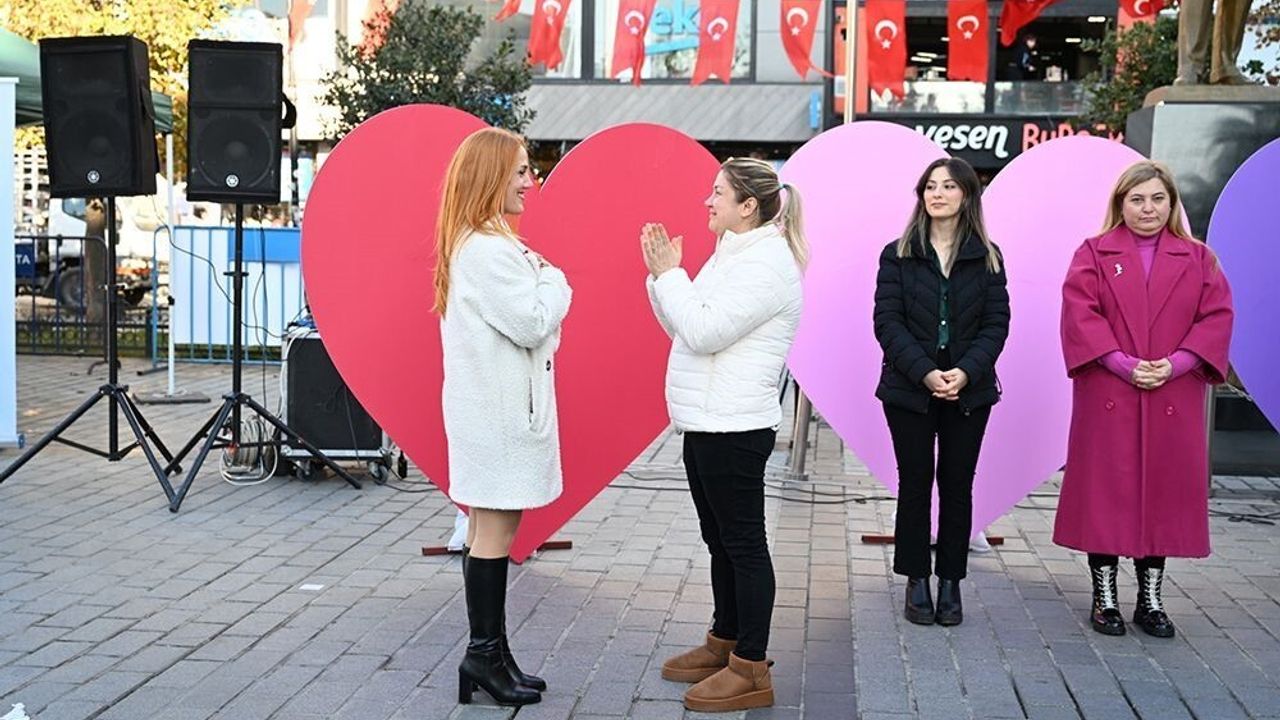 Gaziosmanpaşa'da Kadınlara Yönelik Şiddete Hayır Etkinliği