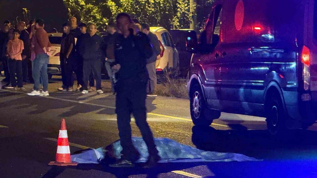 Gazipaşa'da Otomobil Çarpan Yaşlı Adam Hayatını Kaybetti