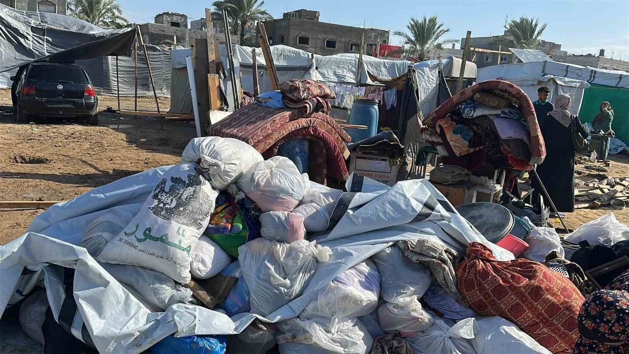 Gazze'de Şiddetli Yağışlar İnsani Krizi Derinleştiriyor