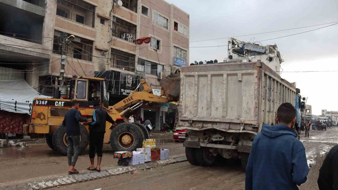 Gazze'de Yeniden İnşa Çabaları Başlatıldı