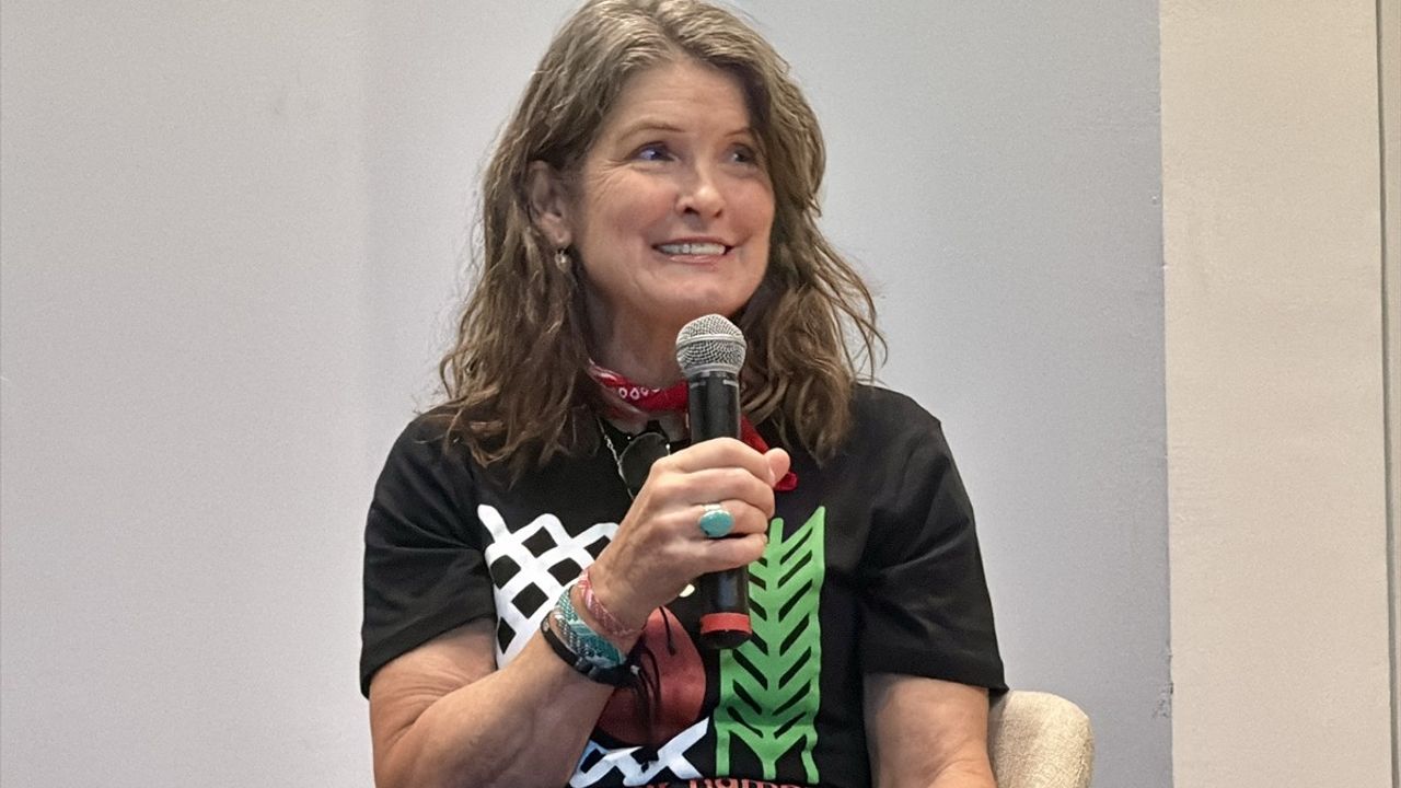 Gazze'deki Kayıplar Londra'da Nakışla Anıldı