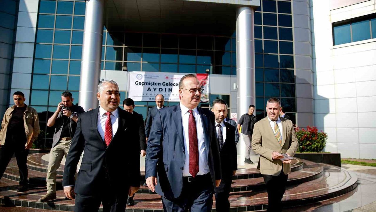 Geçmişten Geleceğe Aydın Sempozyumu Başladı