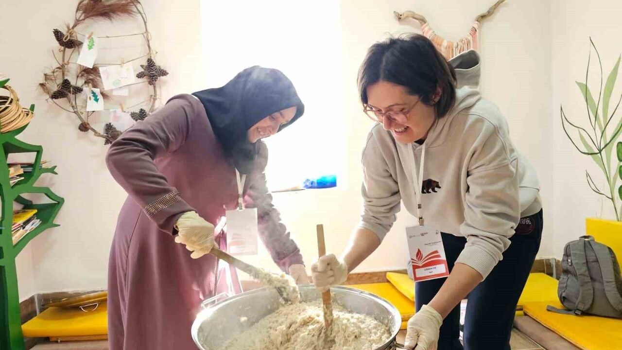 Genç AR-GE Anne-Kız Keşif Kampı Samsun'da Gerçekleşti