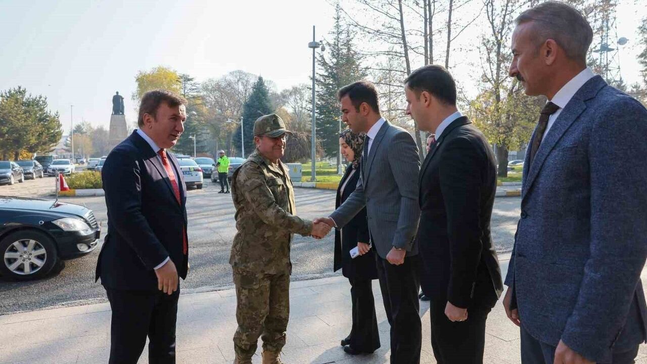 General Staff Chief Bayraktaroğlu Visits Erzincan