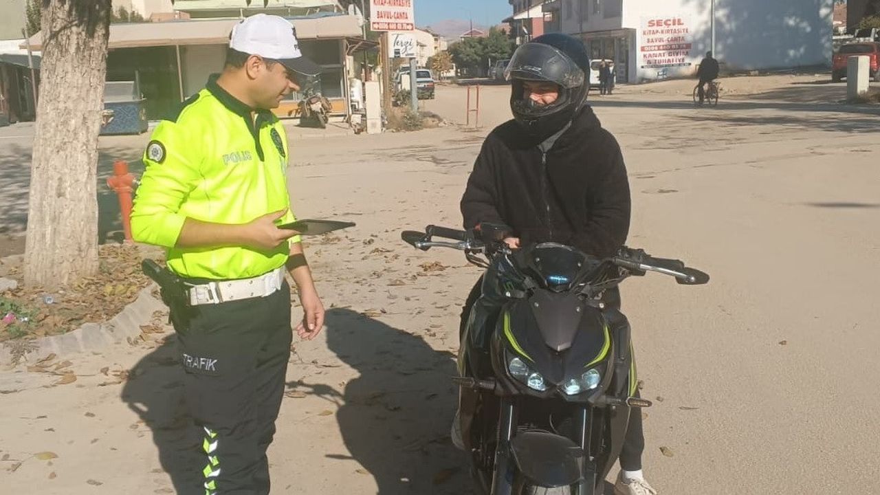 Gölbaşı'nda Motosiklet Denetimleri Sürüyor