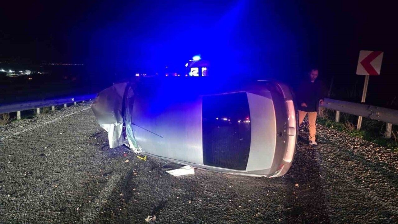 Gönen'de Trafik Kazası: İki Yaralı