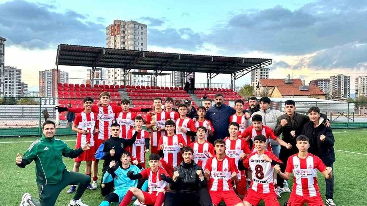Gültepespor U-16 Takımı Namağlup Şampiyonlukla Gururlandırdı