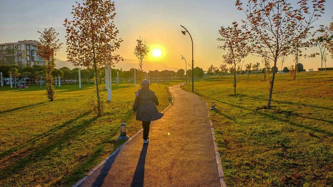 Güzelyurt Mahallesi Sonbahar Güzellikleriyle Dolu