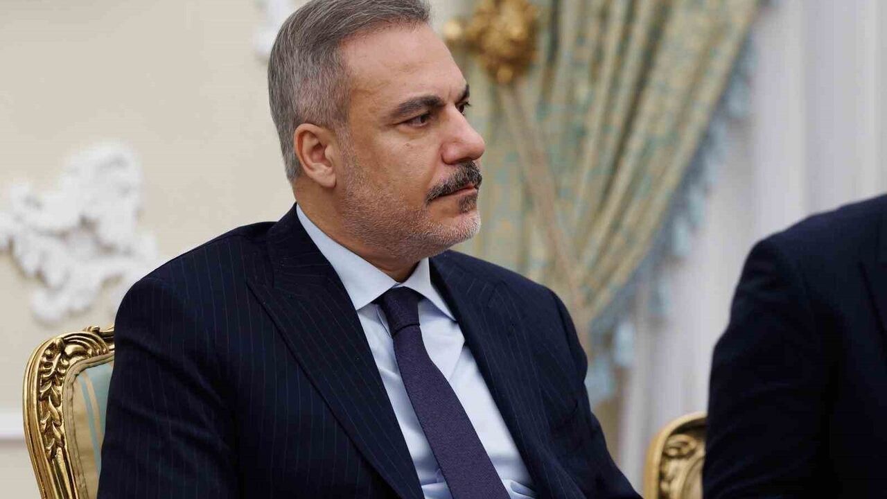 Hakan Fidan, İran Cumhurbaşkanı Mesud Pezeşkiyan ile Görüştü