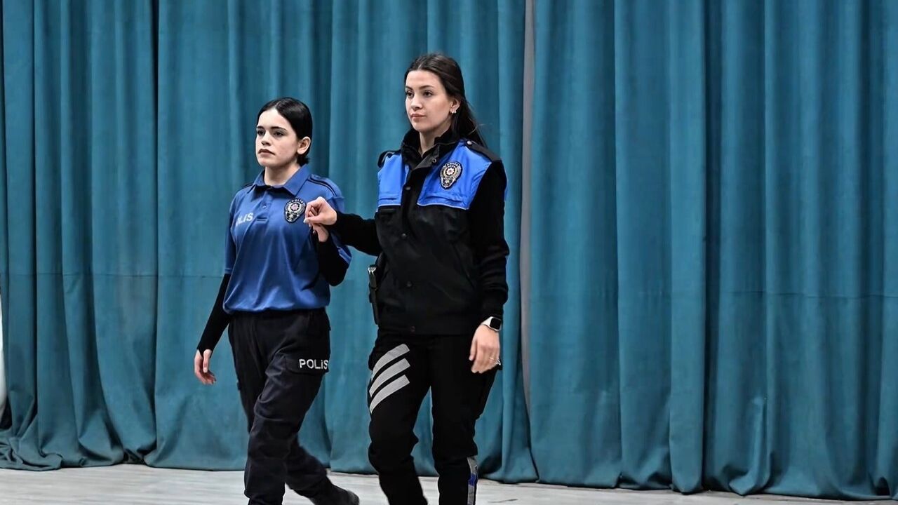 Hakkari'de Kadına Yönelik Şiddetle Mücadele Etkinlikleri