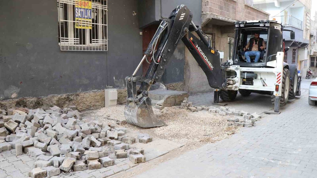 Haliliye’de Üstyapı Çalışmaları Devam Ediyor