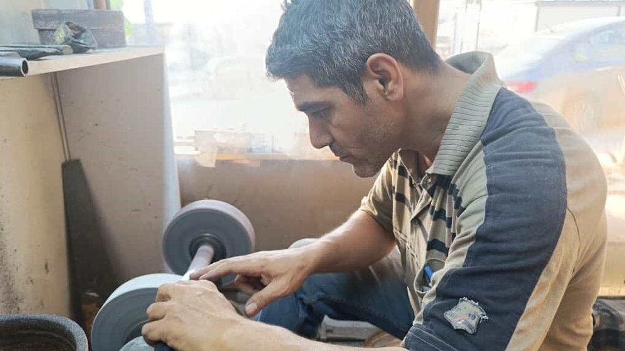 Hasan Tandoğdu: 75 Yaşında Koç Boynuzu Bıçağı Üreten Usta