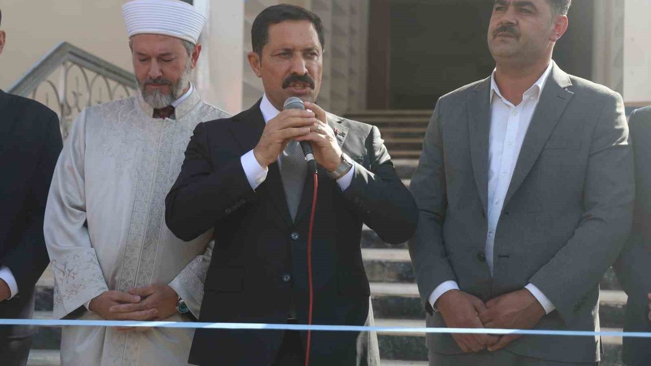 Hatay'da 107. Cami İbadete Açıldı: Aksa Camii