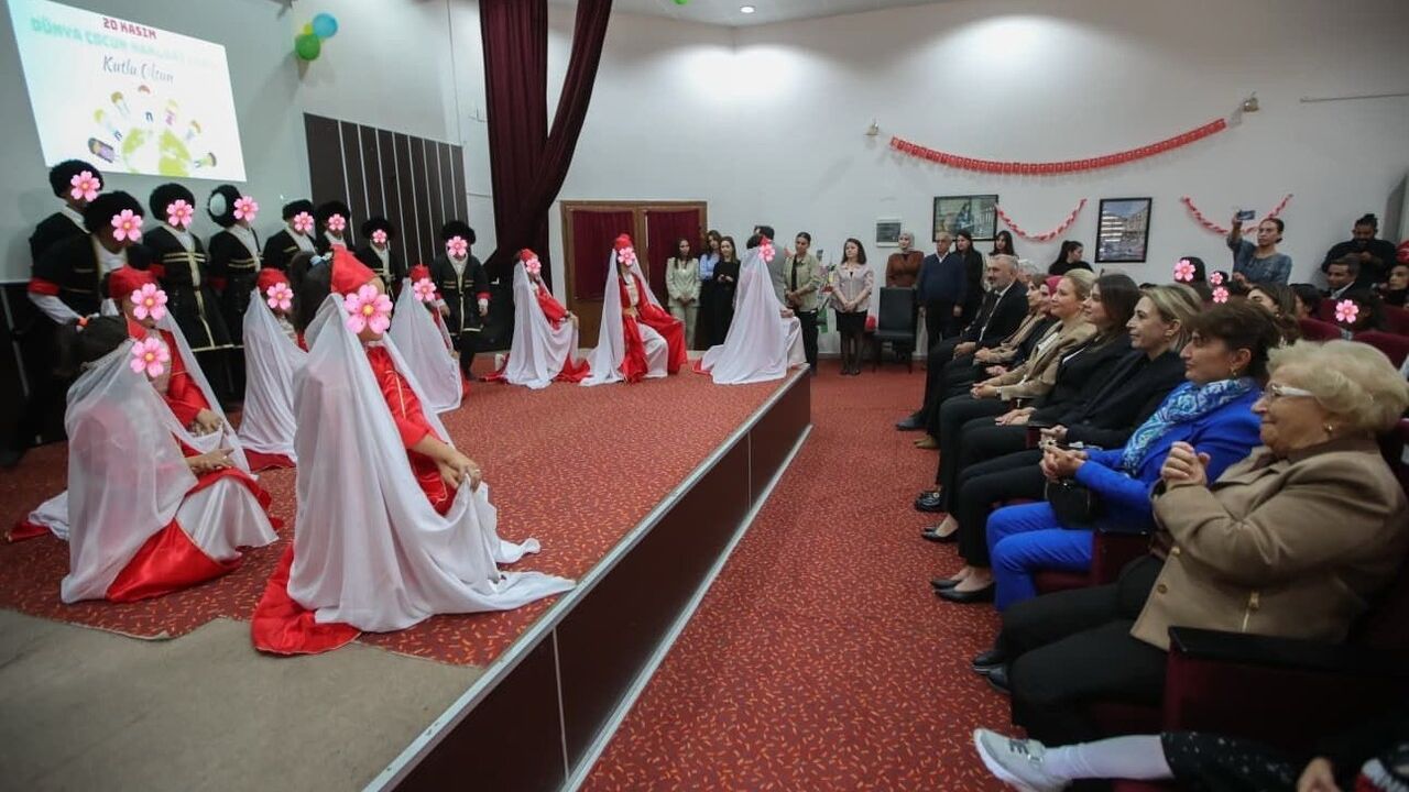 Hatay'da Çocukların Neşesi Yüzleri Güldürdü