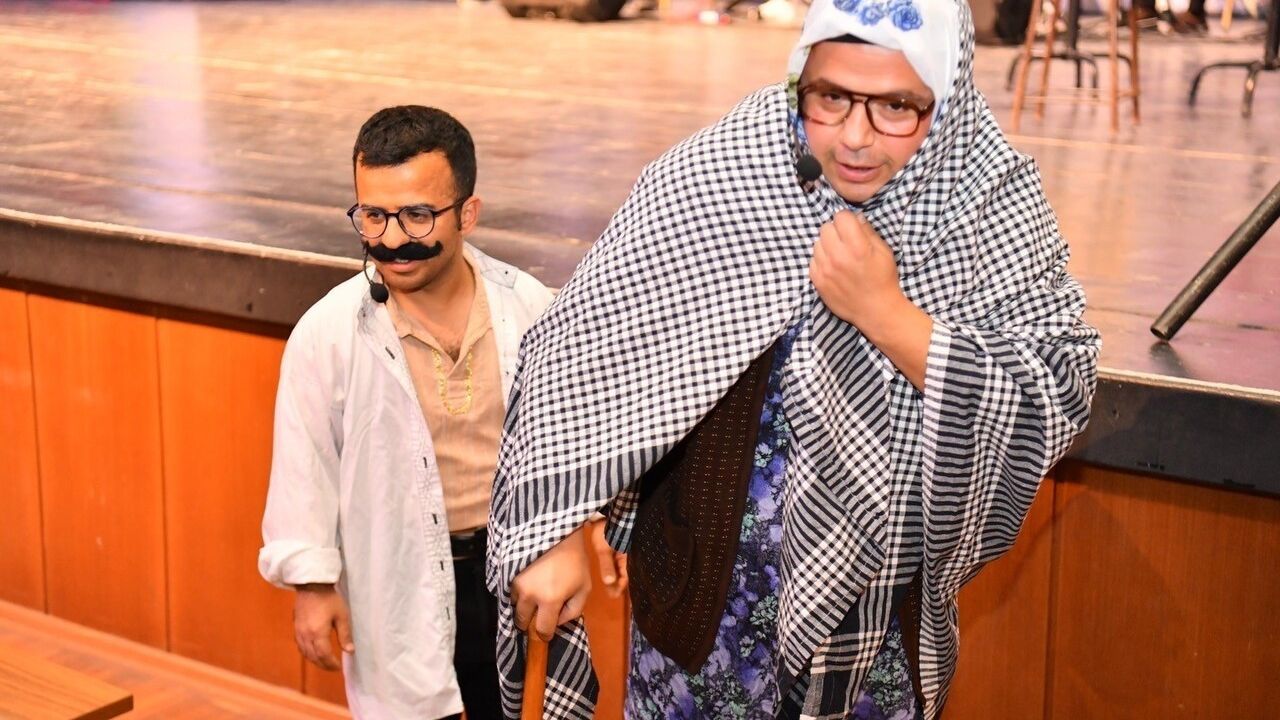 Havlucu Memed Anlatıyor Tiyatro Gösterisi Büyüledi