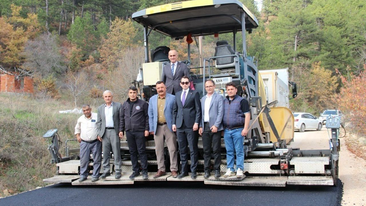 Hisarcık Kaymakamı Atam Köy Yollarının Önemine Dikkat Çekti