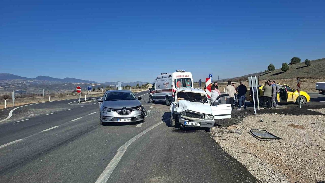 Hisarcık'ta Trafik Kazası: 1 Yaralı