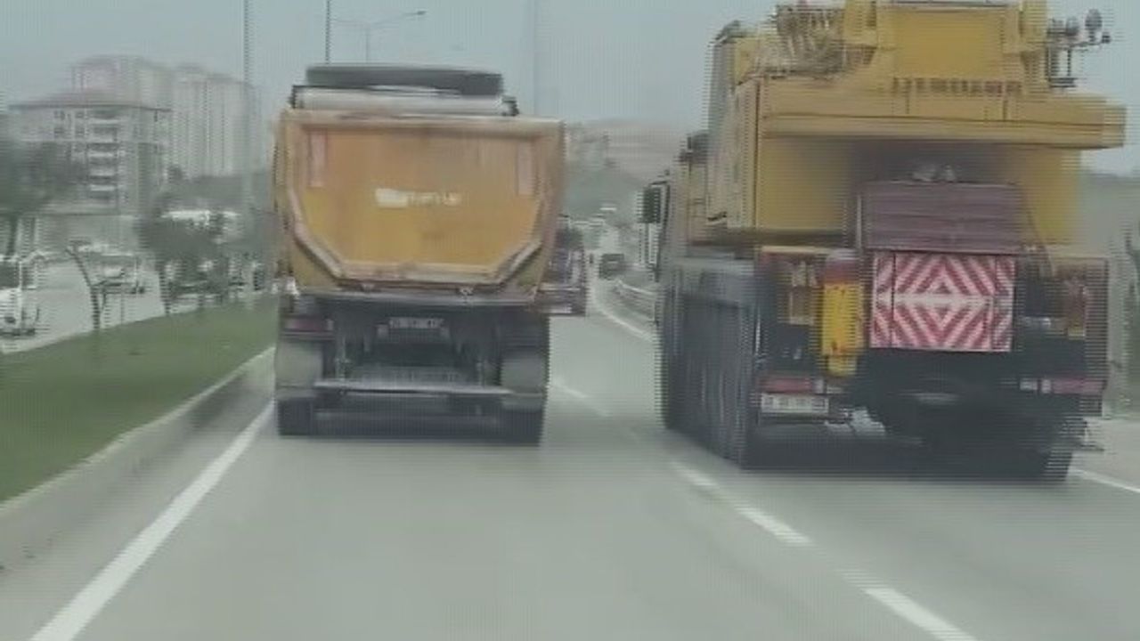 Hızla İlerleyen Hafriyat Kamyonu Şaşkınlığa Neden Oldu