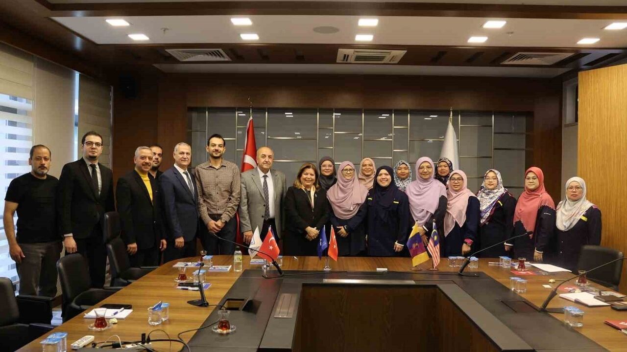 HKÜ ve MARA Teknoloji Üniversitesi Arasında Anlaşma