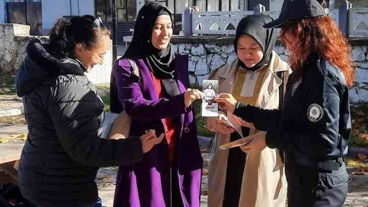 İhsaniye'de Kadına Şiddetle Mücadele Eğitimi Verildi