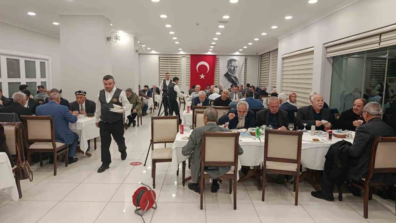 İlham Tohti için Özgürlük ve Nobel Barış Ödülü Çağrısı