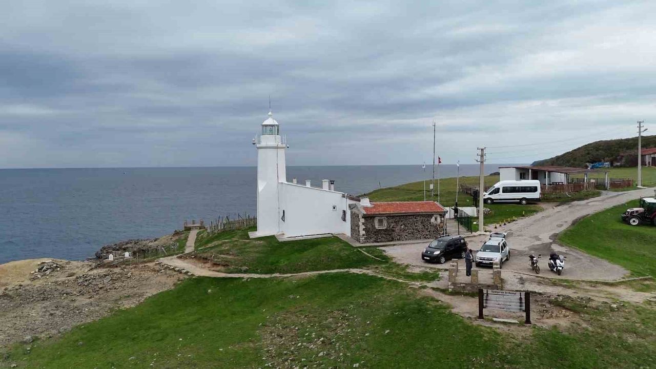 İnceburun'daki Tarihi Fener Ziyaretçilerini Bekliyor
