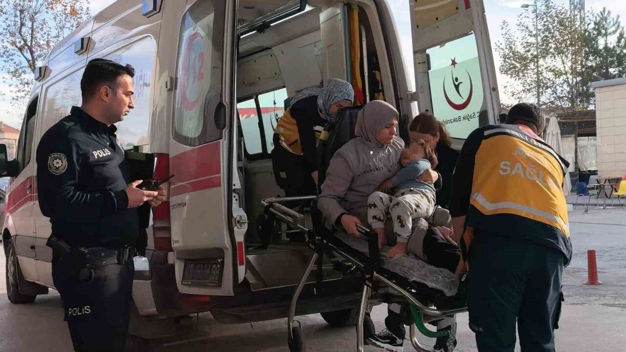 İnegöl'de Balkondan Düşen Çocuk Yaralandı