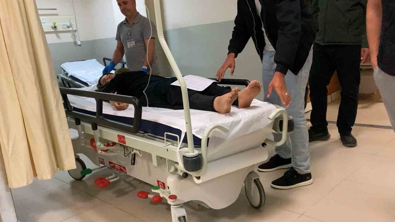 İnegöl'de Genç Kız Telefonunu Şarj Ederken Akıma Kapıldı