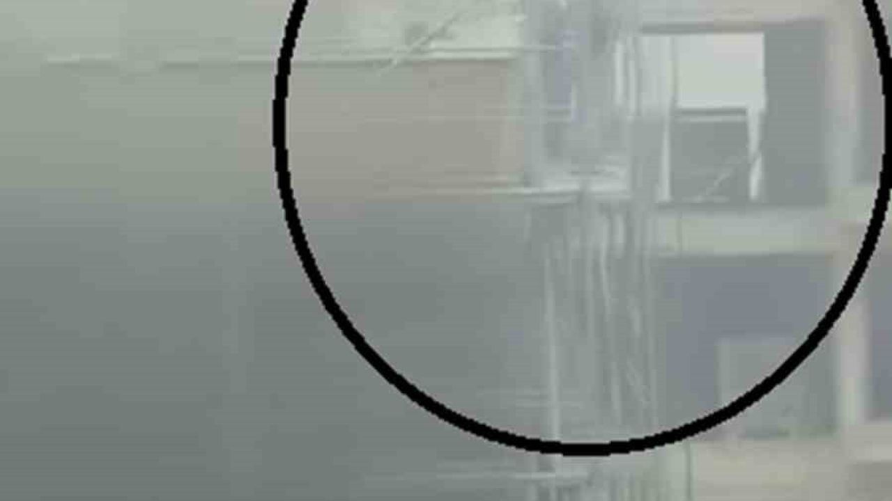 İnşaat Yangınında İşçilerin Korku Dolu Anları Kamerada