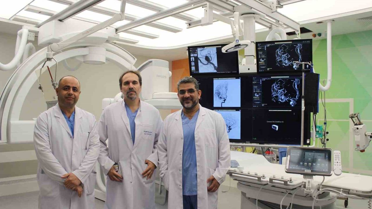 Iraklı Uzmanlar Girişimsel Nöroradyoloji Eğitimi İçin Türkiye'yi Seçti