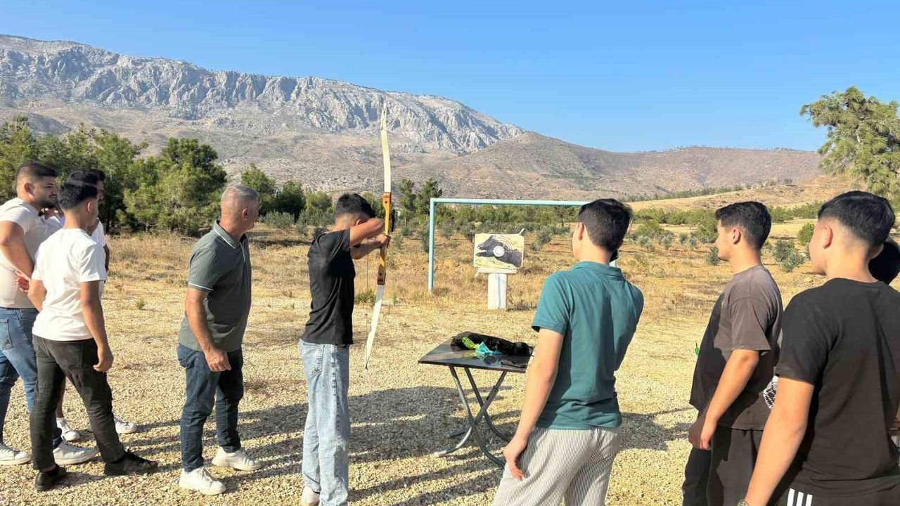 Işıklı Mahallesi'nde Gençlere Yönelik Sosyal Etkinlik