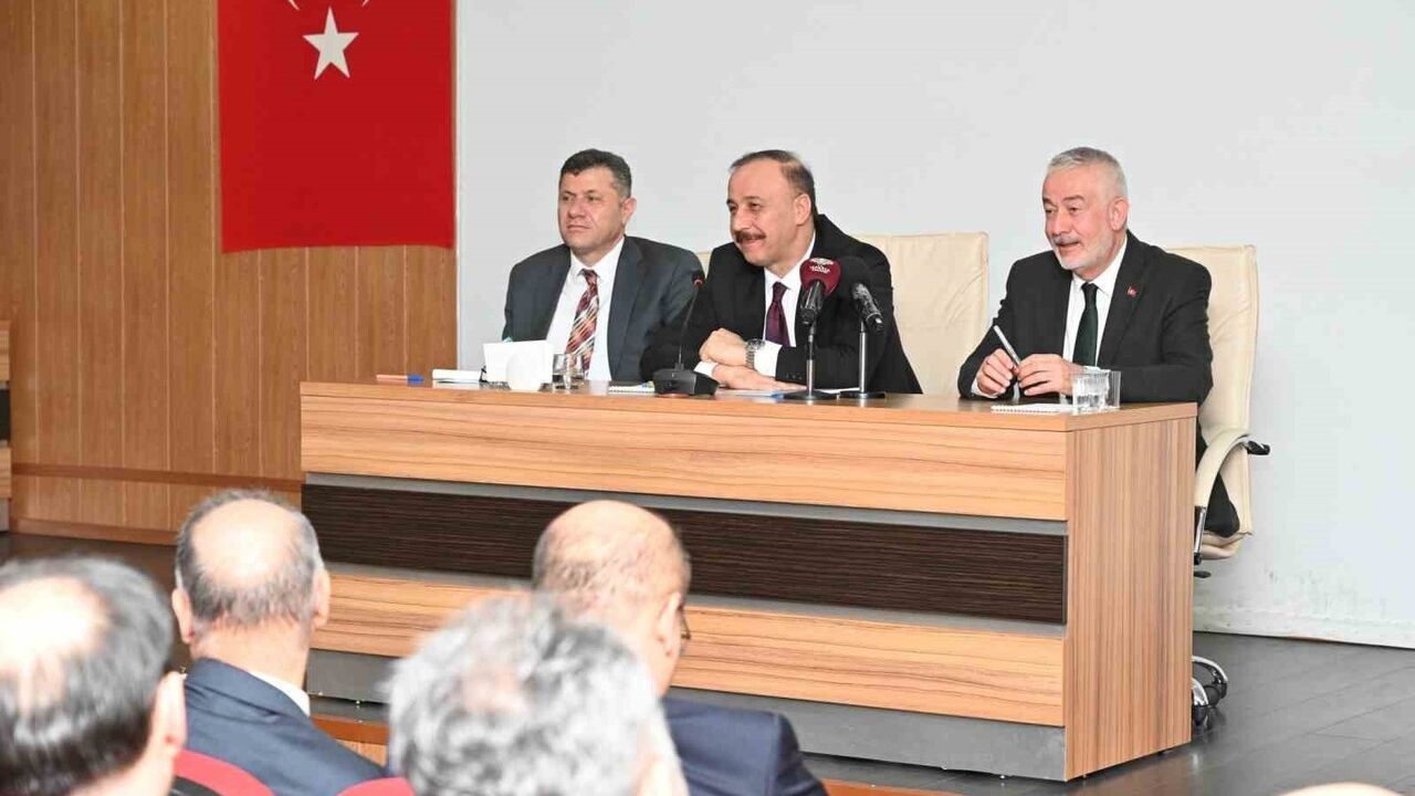 Isparta'da 8. Kitap Fuarı İçin Geri Sayım Başladı