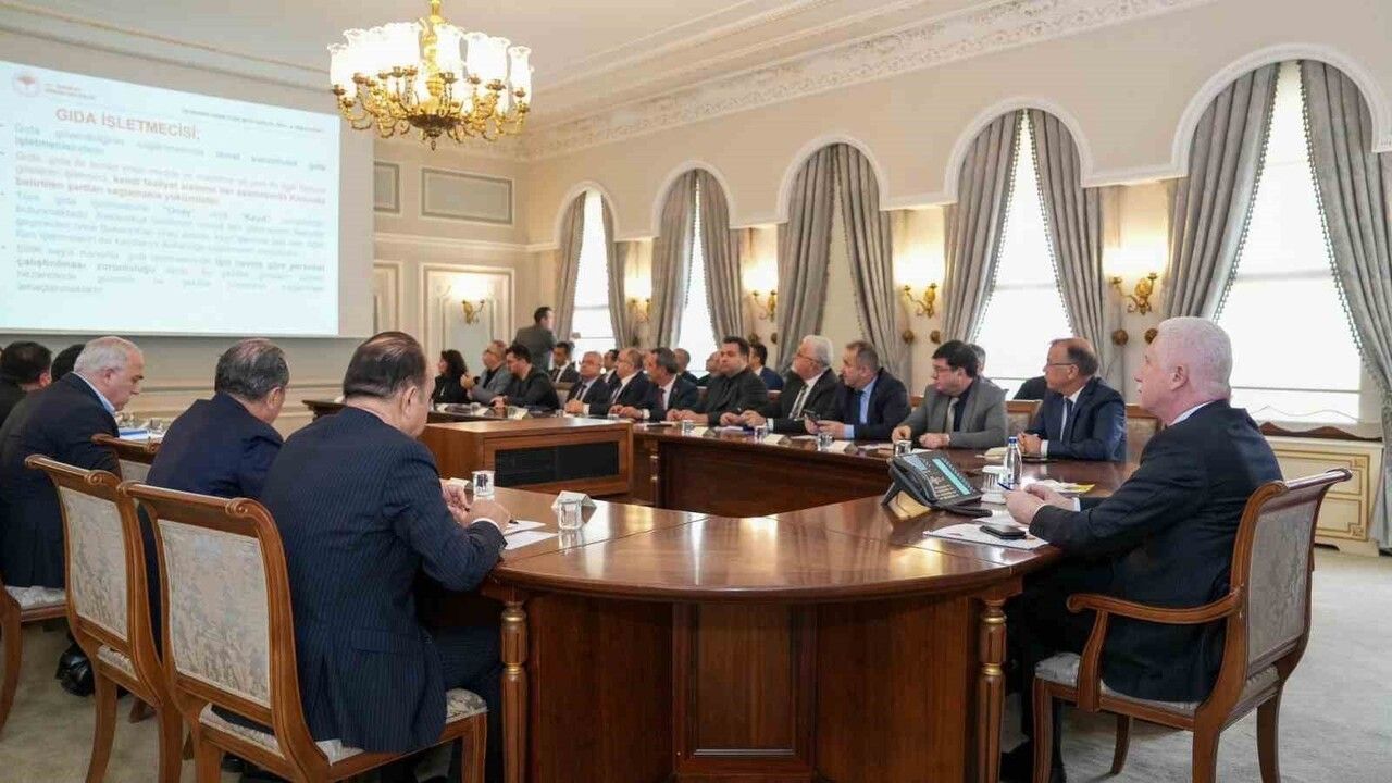 İstanbul'da Gıda Güvenliği Toplantısı ve Yeni Önlemler