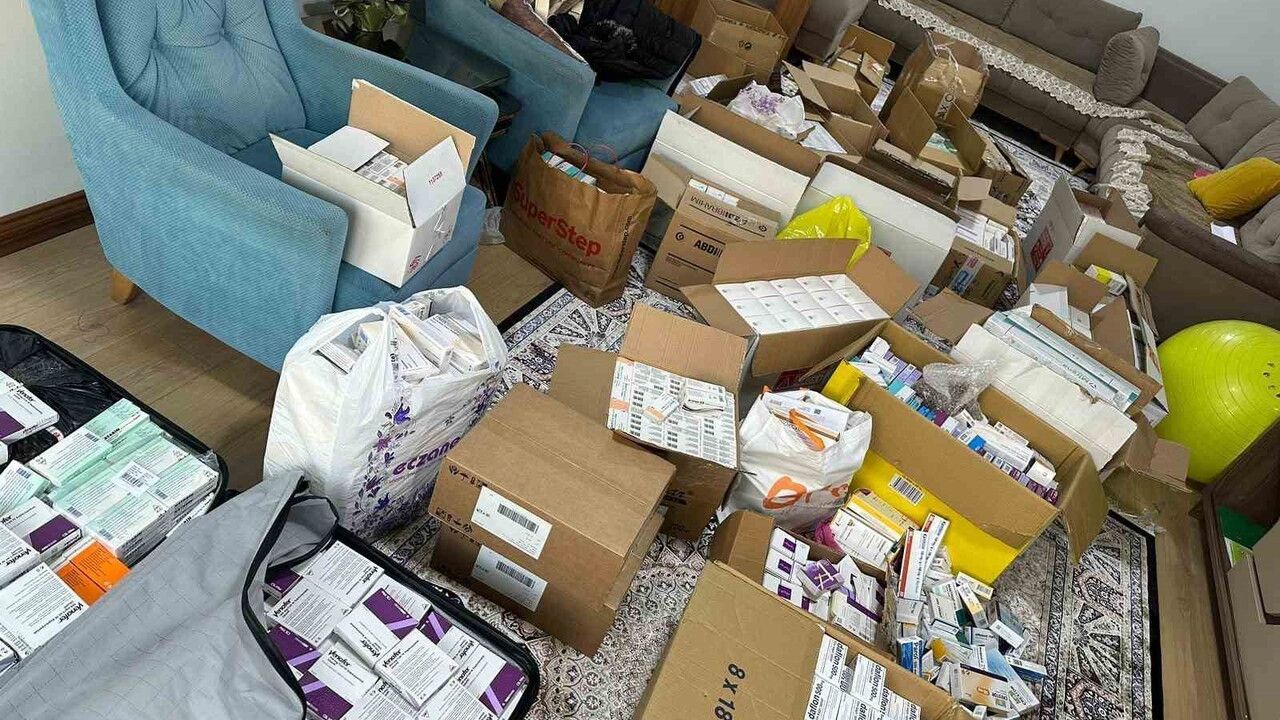 İstanbul'da Usulsüz Eczane Operasyonu