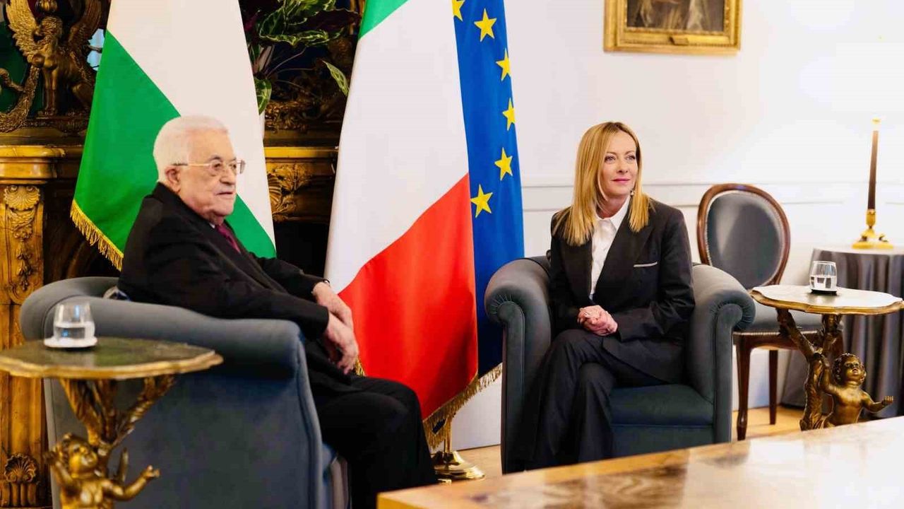 İtalya Başbakanı Meloni, Filistin Devlet Başkanı Abbas ile Görüştü
