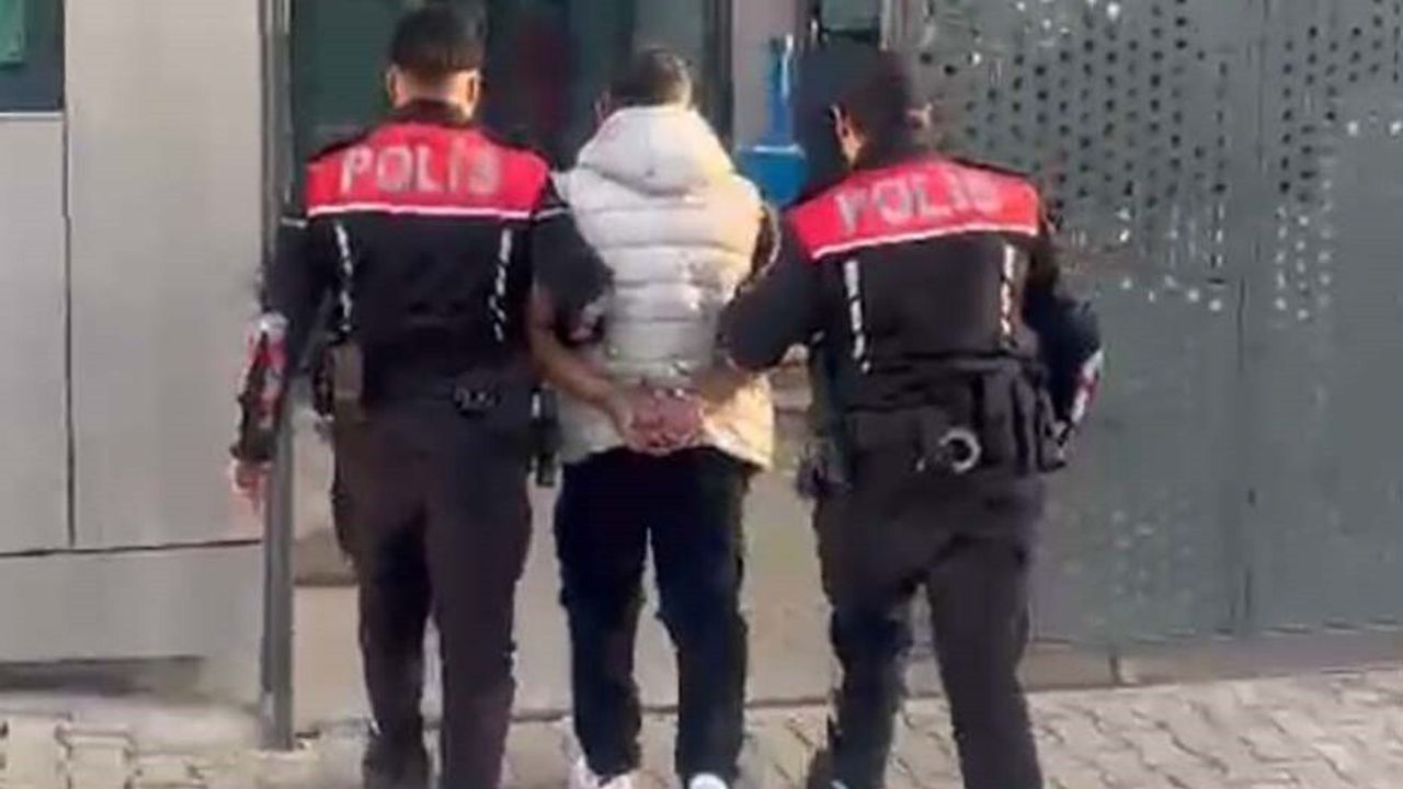 İzmir'de 16 Yıl Aranan Firari Hükümlü Yakalandı