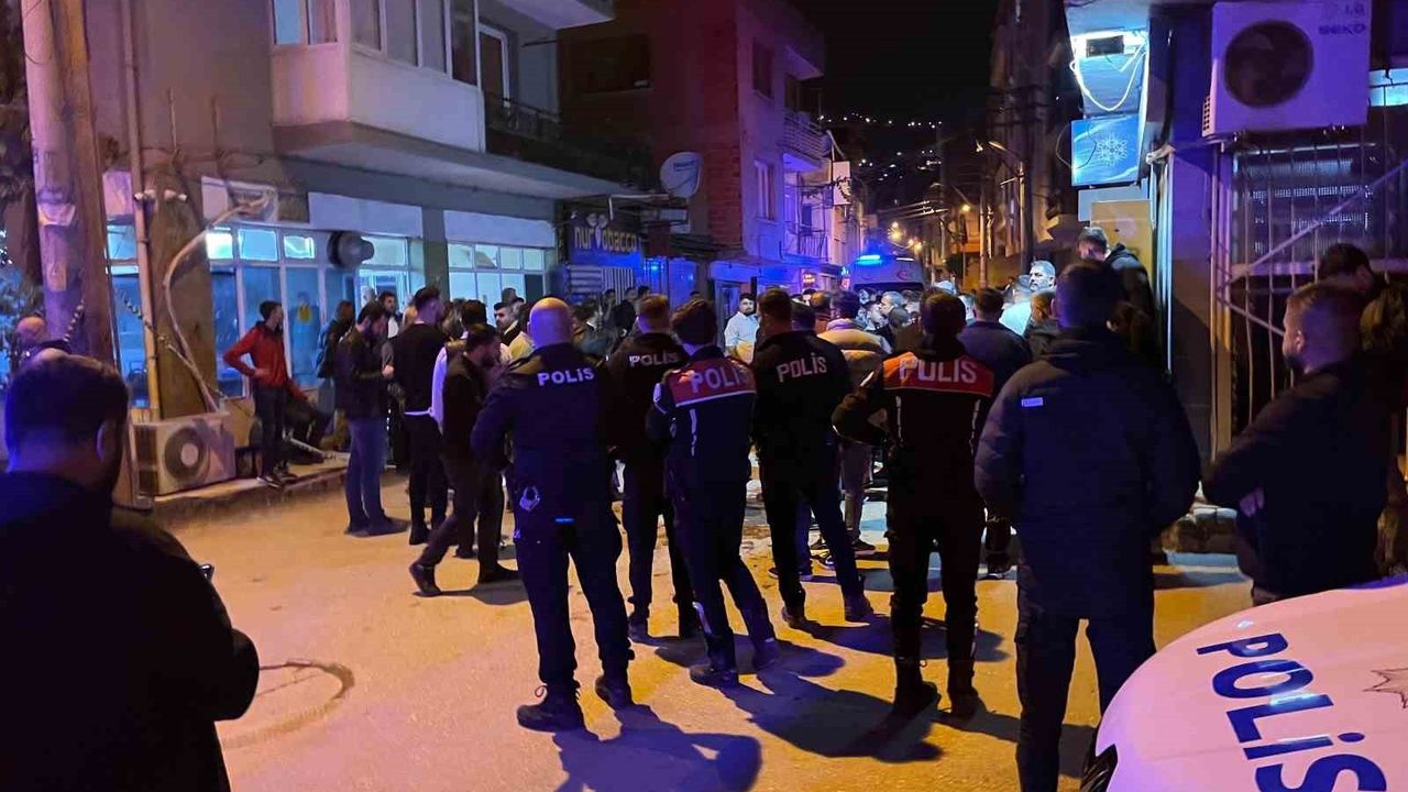 İzmir'de Aile Kavgası: Cinayet, 9 Gözaltı, 4 Tutuklama