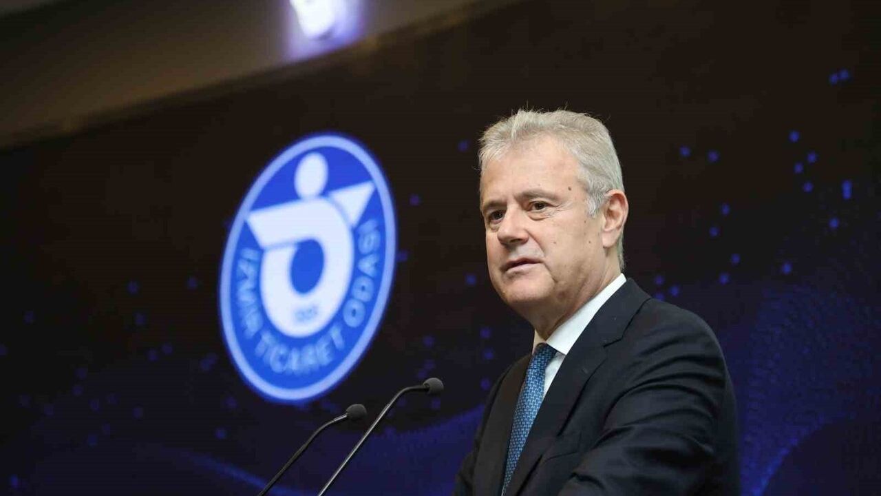 İzmir'de Bilişim İhracatı İçin Ortak Akıl Projesi Başladı