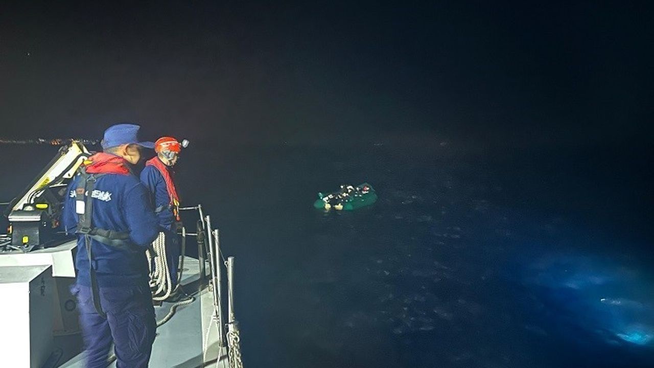 İzmir'de Düzensiz Göçmen Operasyonu