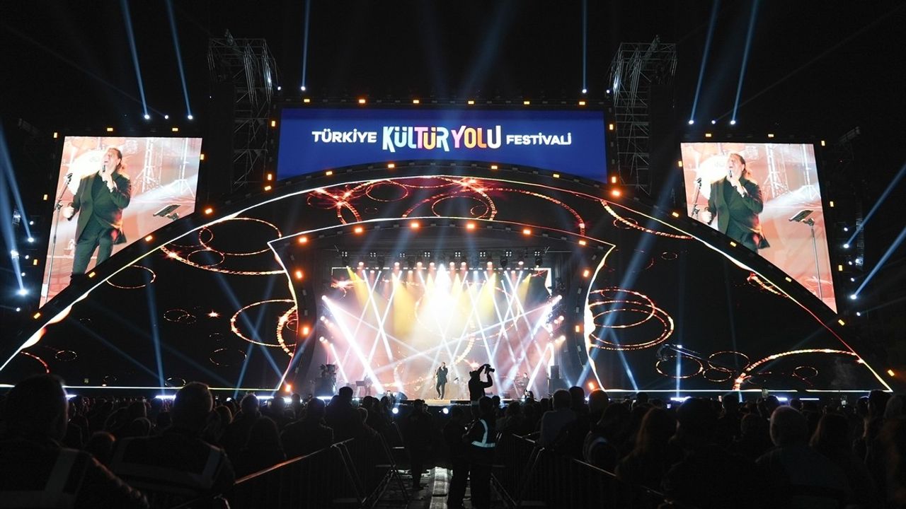 İzmir Kültür Yolu Festivali: Sanat Dolu 9 Gün