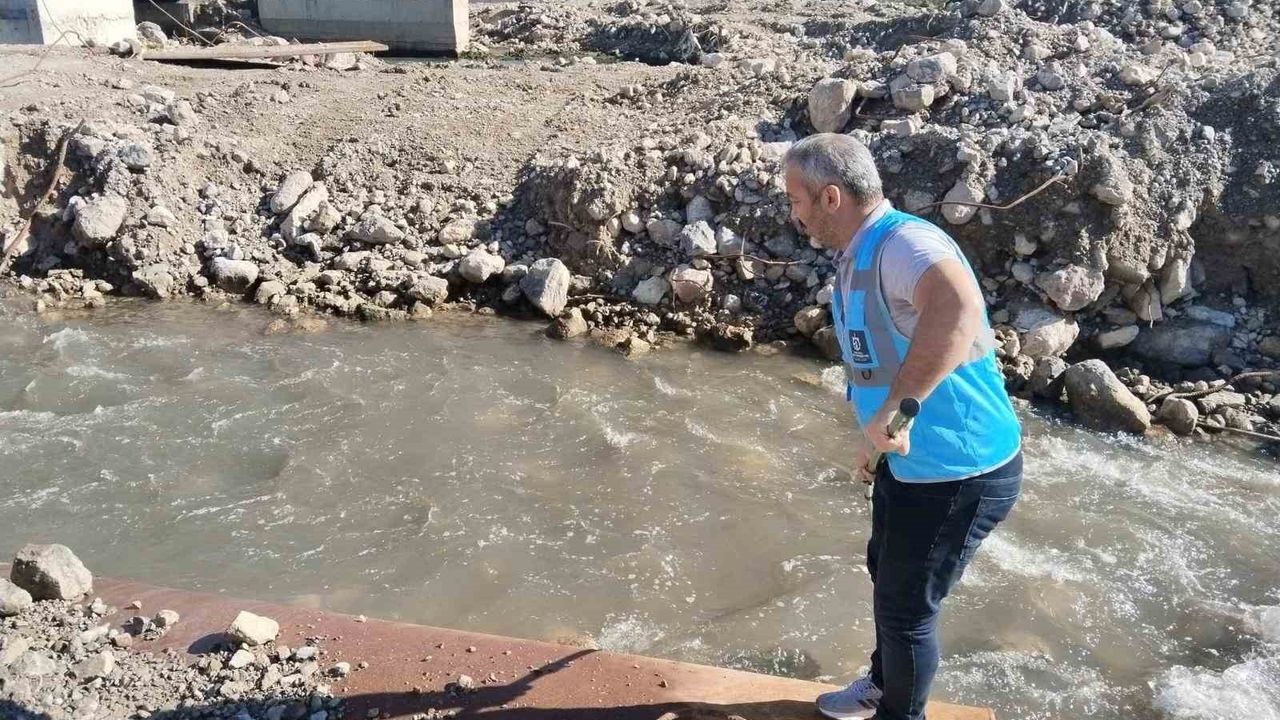 İzmit Körfezi'ndeki 12 Dere Sürekli İzleniyor