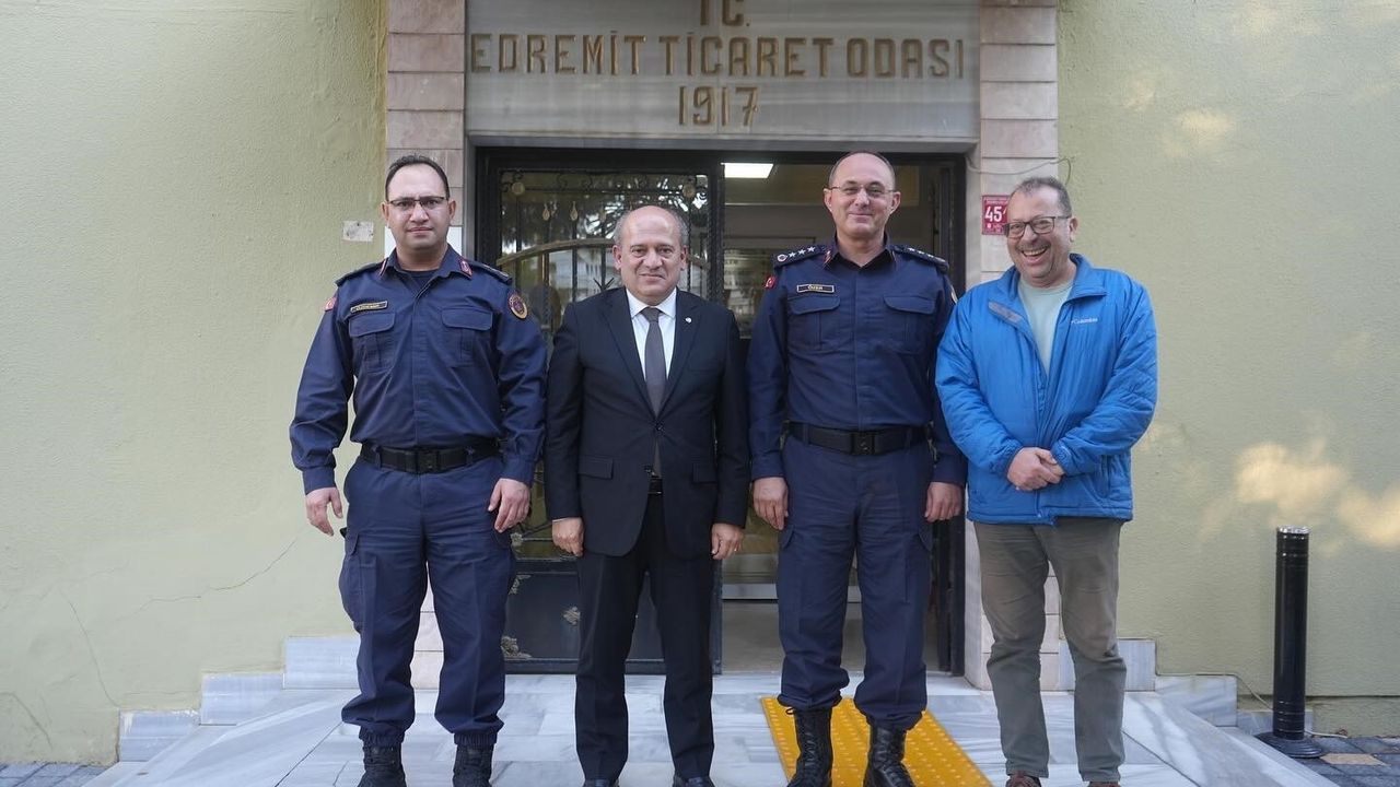 Jandarma Komutanları Edremit Ticaret Odası'nda