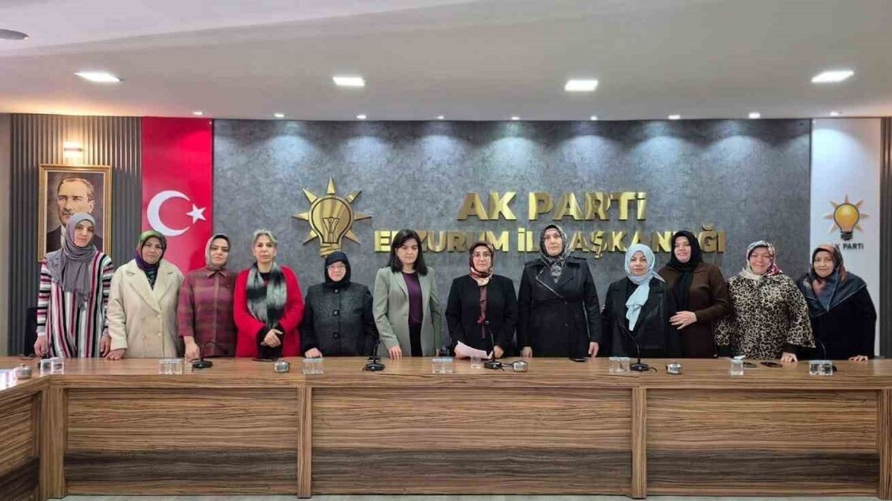 Kadın Kolları'ndan Kadına Yönelik Şiddete Karşı Güçlü Mesaj