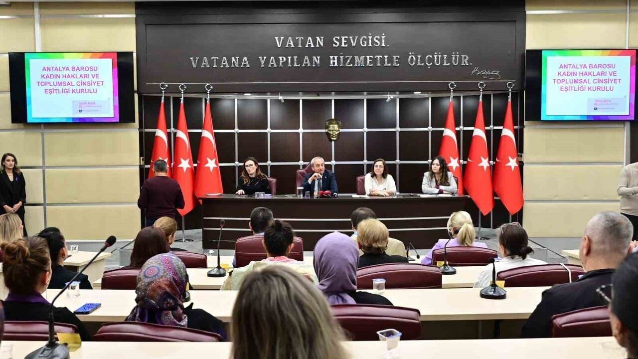 Kadına Yönelik Şiddetle Mücadelede toplumsal sorumluluk vurgusu