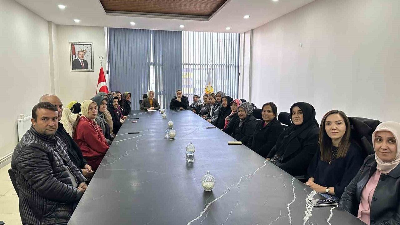 Kadınların Güçlenmesi İçin Mücadele