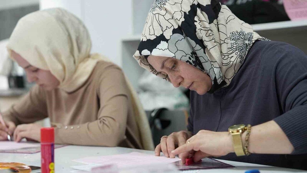 Kadınların Mesleki Gelişimi için BELMEK Kursları