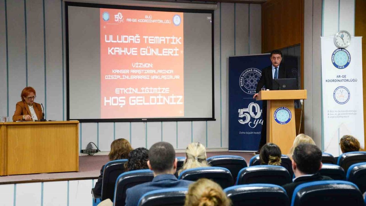 Kanser Araştırmalarında Disiplinlerarası Yaklaşımlar Konuşuldu