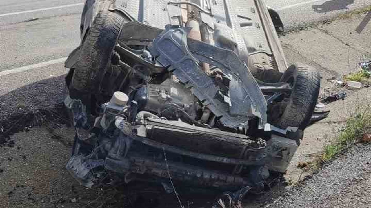 Karabük'te Takla Atan Otomobilde İki Yaralı