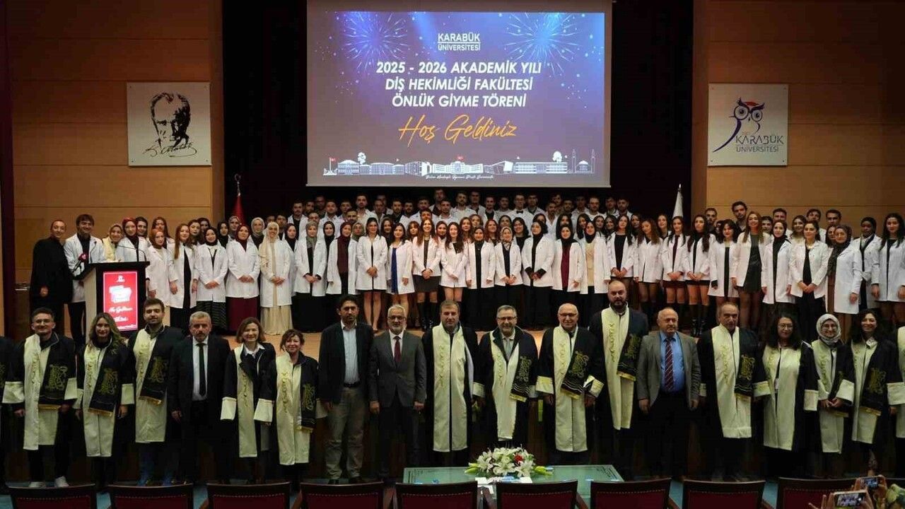 Karabük Üniversitesi'nde Beyaz Önlük Giydirme Töreni