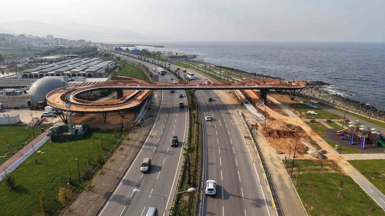 Karadeniz'in İlk Ekolojik Üst Geçidi Trabzon'da